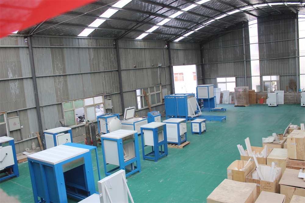 高溫馬弗爐廠房設(shè)備展示