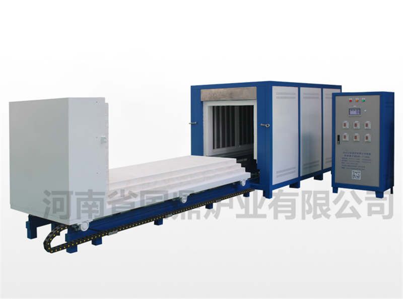 高溫臺車爐的溫度傳感器如何進行實時監測