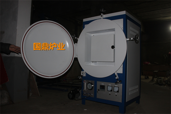 真空氣氛爐噪音問題的根源與解決方案