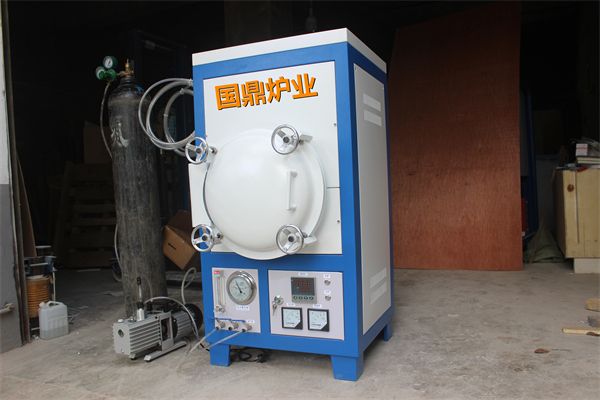 真空氣氛爐爐門無法正常關閉的原因及解決辦法